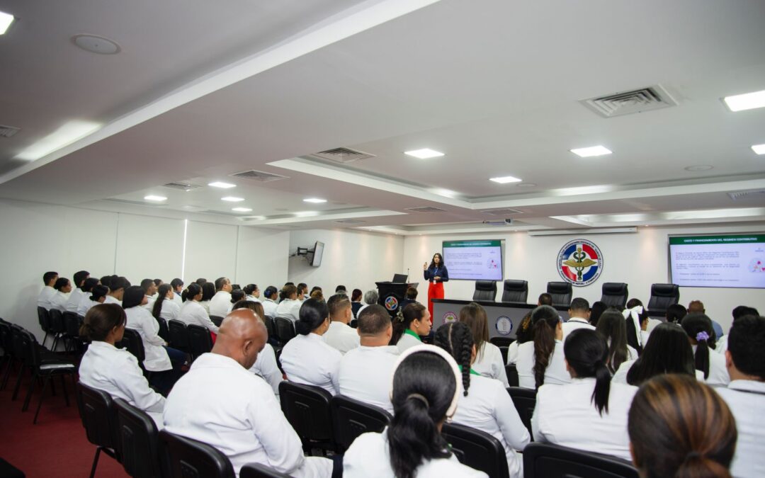 Orientan al hospital Dr. Ramón de Lara sobre protocolos eficientes en reportes médicos