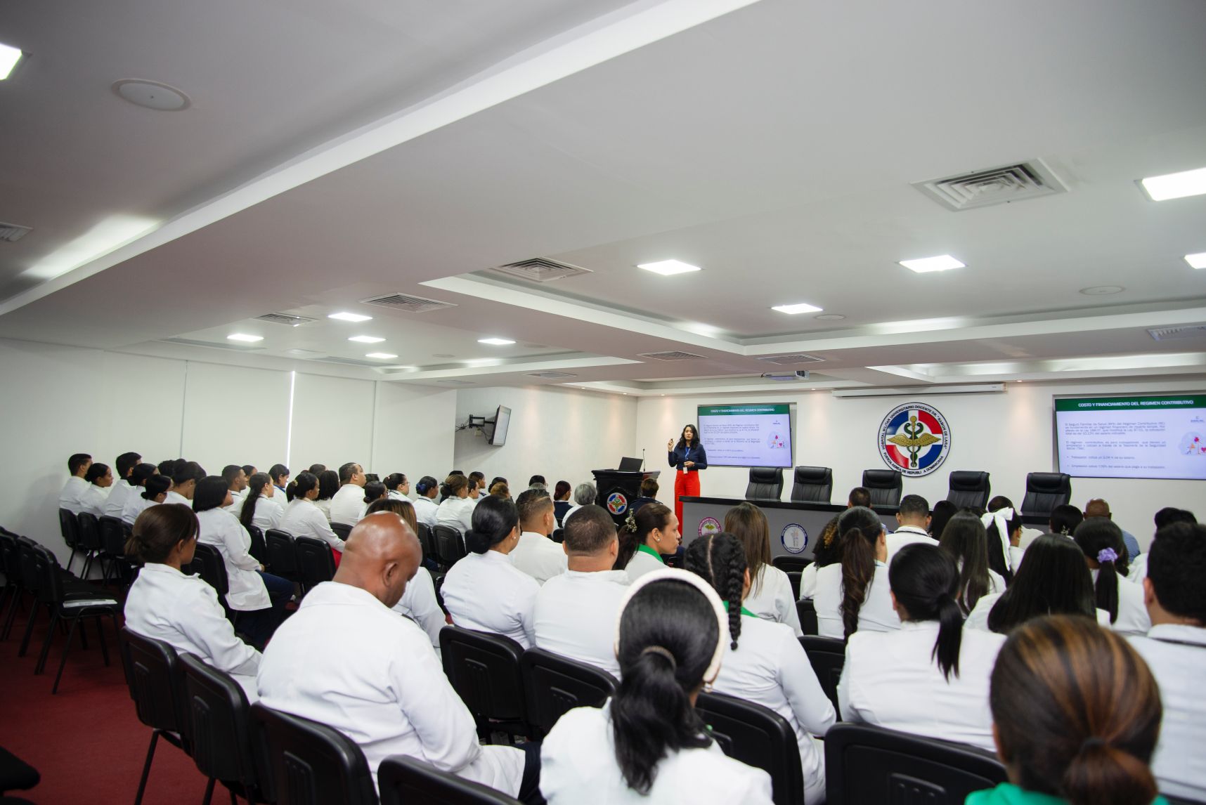 Orientan al hospital Dr. Ramón de Lara sobre protocolos eficientes en reportes médicos