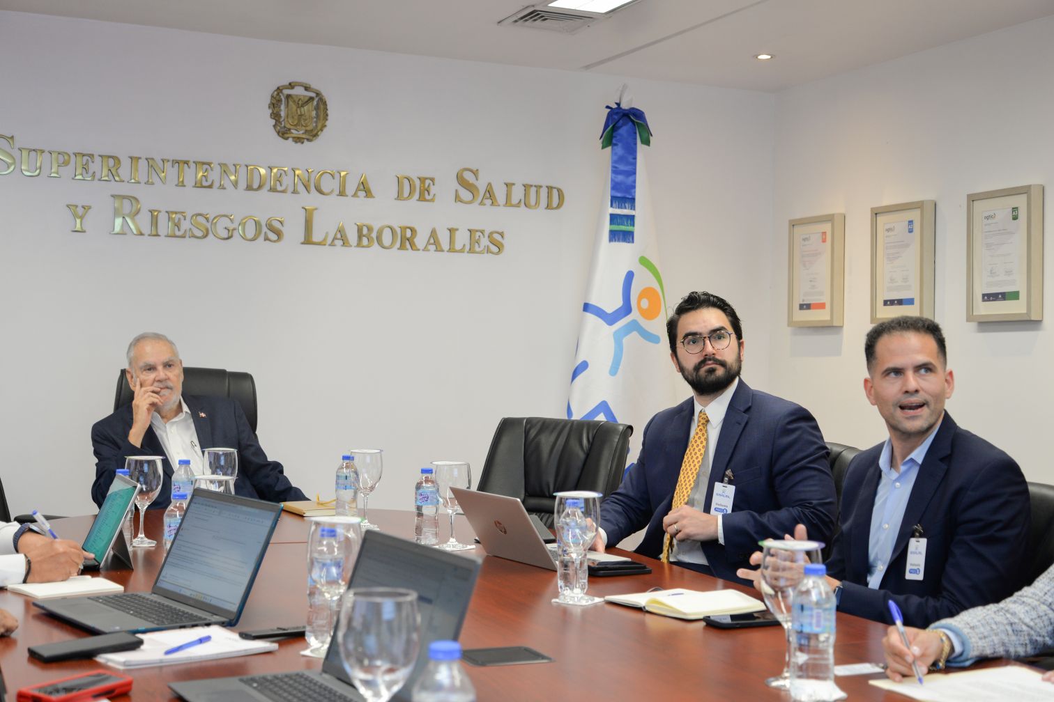 Miguel Ceara Hatton encabeza encuentro con representantes del Instituto Tony Blair
