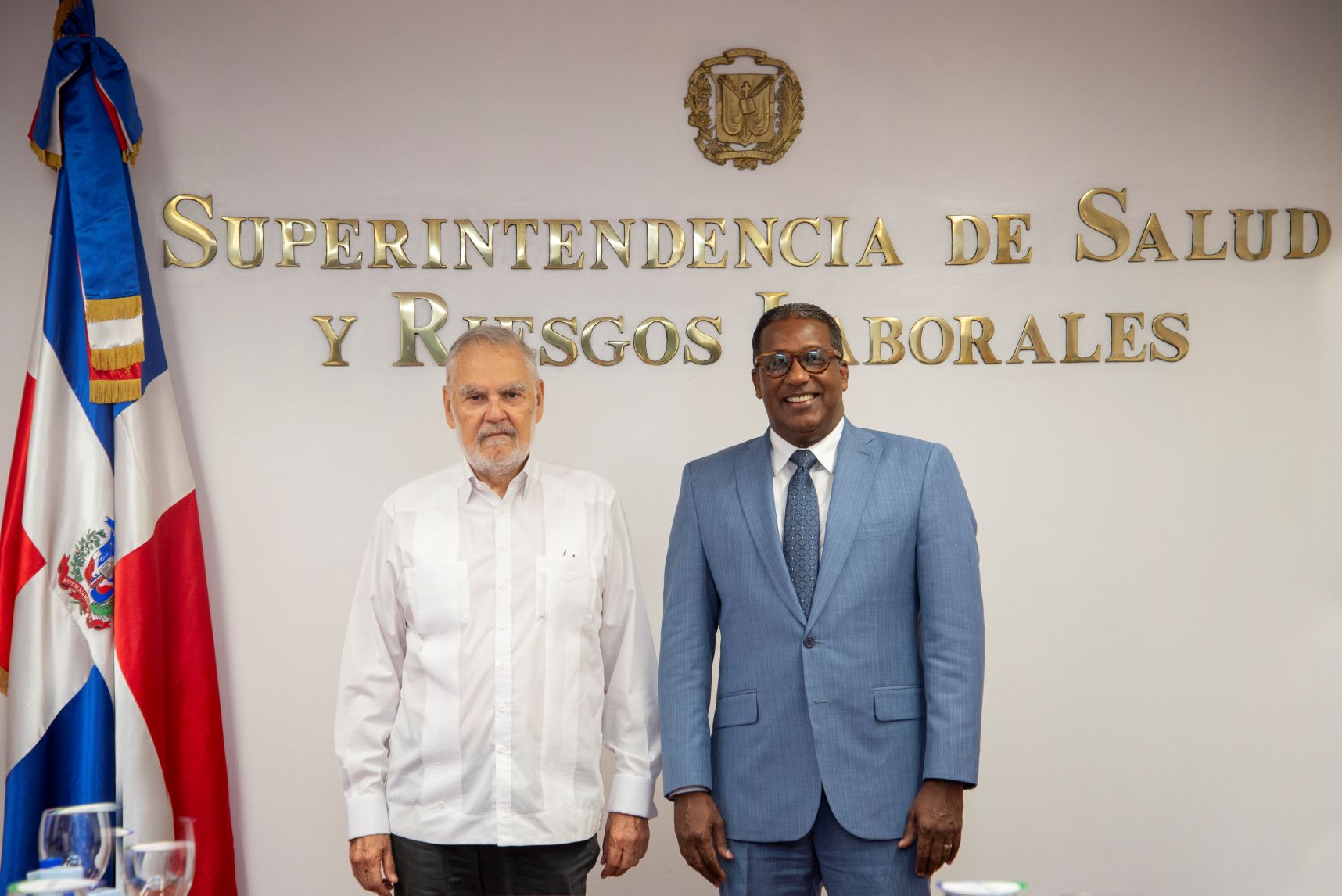 SISALRIL e Idoppril inician mesa técnica para coordinar proyectos en favor de la población afiliada al Seguro de Riesgos Laborales