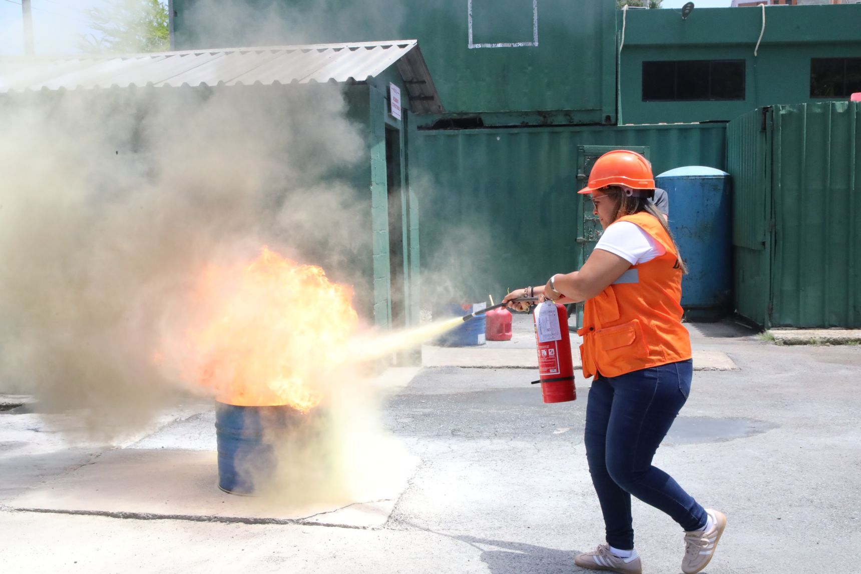 Comité de Brigada de Emergencias de SISALRL se actualiza para mejorar respuesta ante contingencias