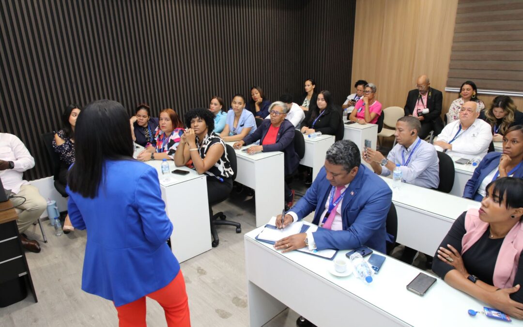 SISALRIL orienta en el Senado de la República